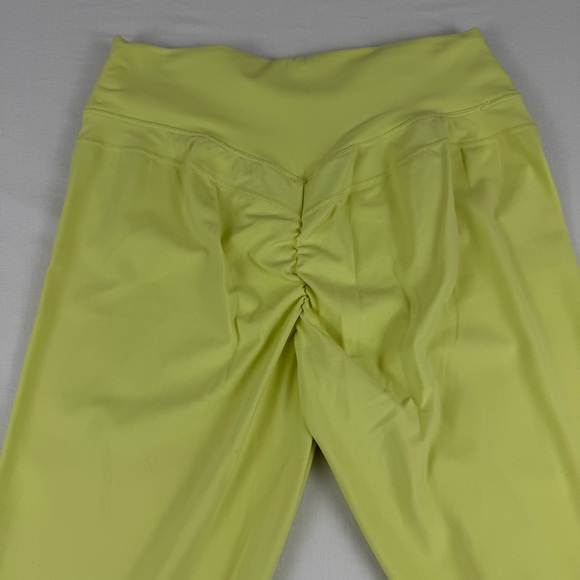 Gymshark Whitney‎ Simmons Neon Yellow, Scrunch Butt Leggings, Size Large - Picture 9 of 13